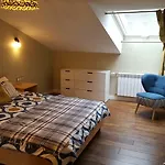 City Dawn Gate Apartment
